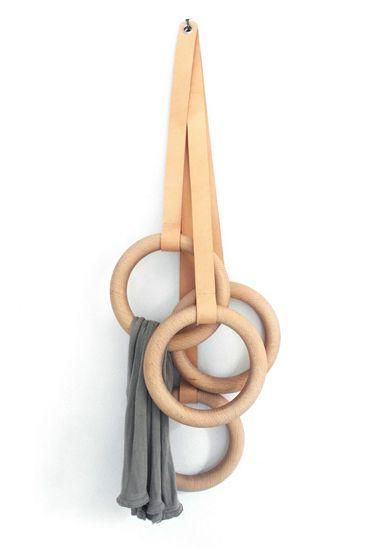 50 Оригинальных вешалок в интерьере