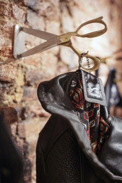 50 Оригинальных вешалок в интерьере