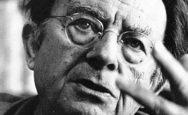 Лунная гимнастика: упражнения для позвоночника - Женская Вселенная